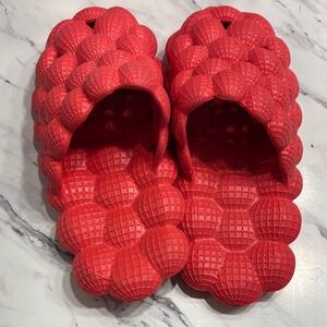 Red bubble slides